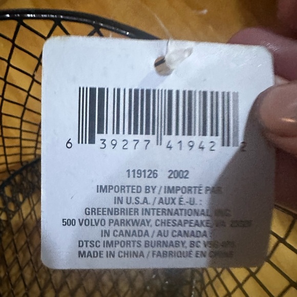 Black Circular Wired Storage Basket - Picture 4 of 8